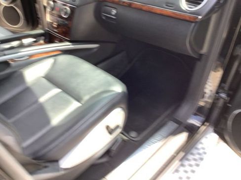 Used 2012 Mercedes-Benz GL 450 4MATIC image 21