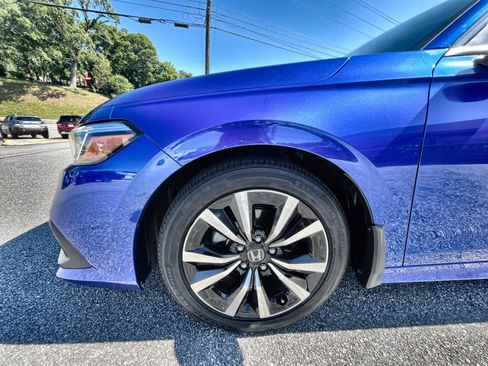 Used 2023 Honda Civic EX image 13