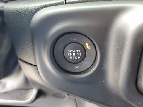 Used 2023 Jeep Wrangler Unlimited Sport image 23