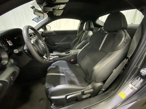 Certified 2024 Toyota GR86 Premium image 10