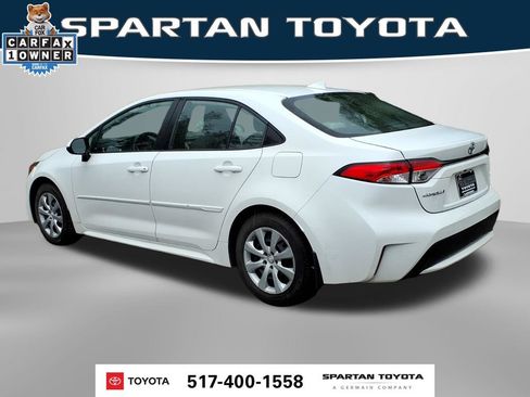 Used 2021 Toyota Corolla LE w/ Carpet Mat Package (TMS) FWD image 10