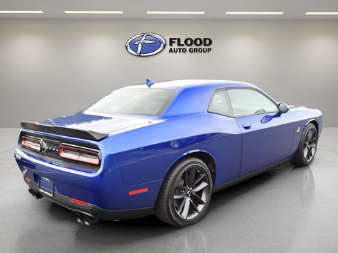 Used 2019 Dodge Challenger R/T Scat Pack RWD image 4