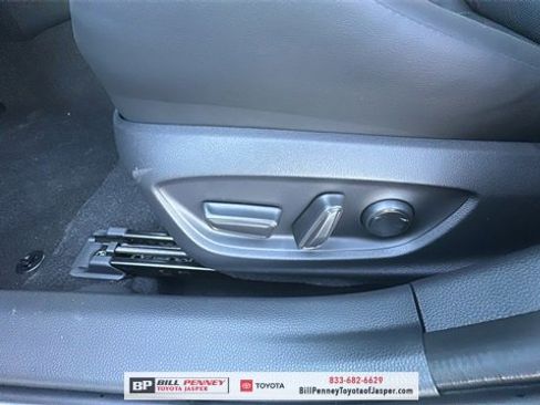 New 2026 Toyota Prius Plug-In Hybrid image 15