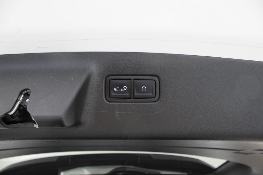 Used 2025 Hyundai Santa Fe Limited AWD/4WD image 24