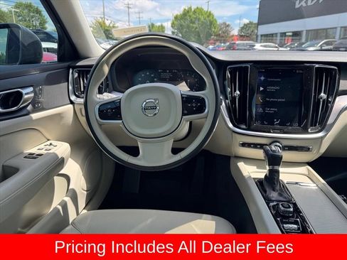 Used 2020 Volvo V60 T5 Momentum w/ Protection Package Premier FWD image 13