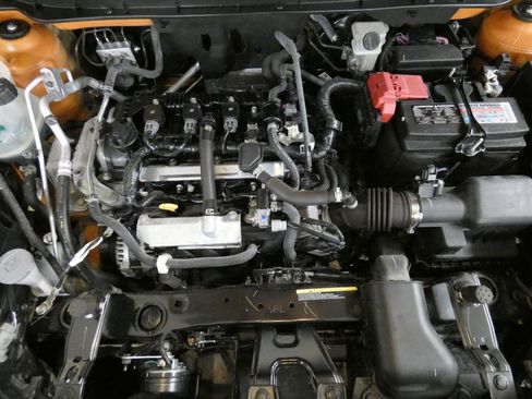 Used 2024 Nissan Kicks SV FWD image 24