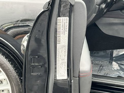 Certified 2024 Dodge Durango GT image 33