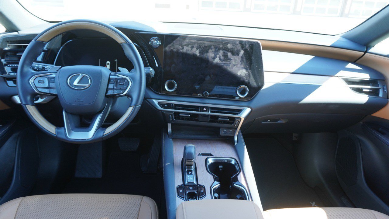 Certified 2025 Lexus RX 350 Premium w/ Accessory Package (Z1) FWD image 17