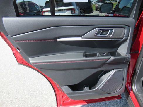 New 2026 Ford Explorer ST-Line AWD/4WD image 13