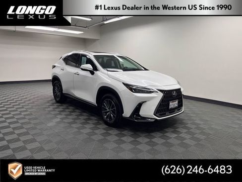 Used 2025 Lexus NX 250 FWD image 1