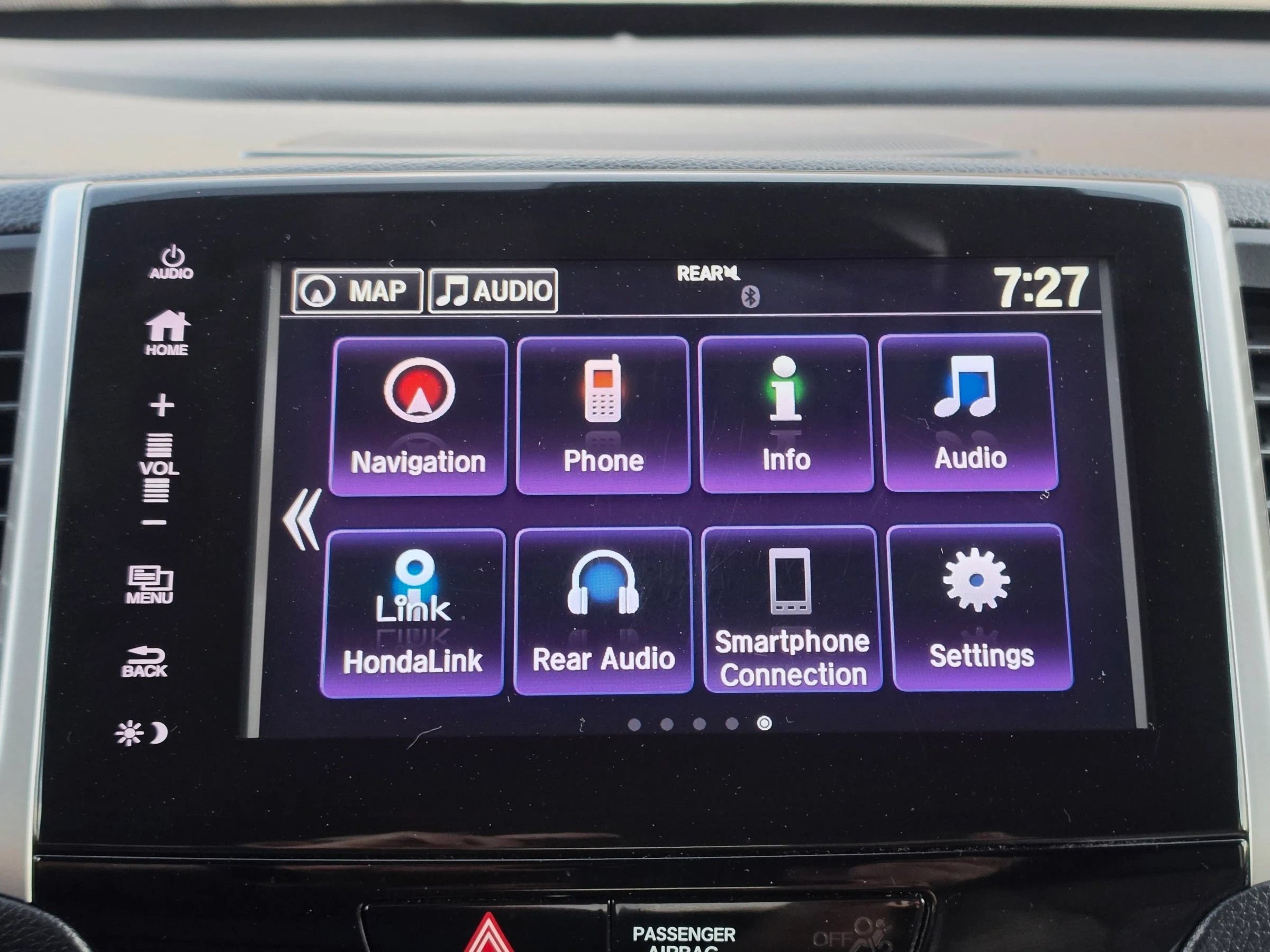 Used 2018 Honda Pilot Touring image 27