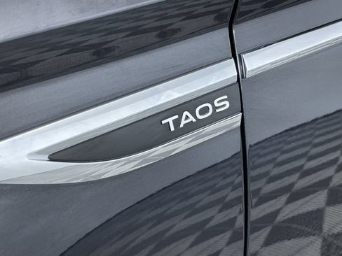 Used 2024 Volkswagen Taos SEL AWD/4WD image 26