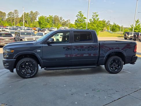 New 2026 RAM 1500 Big Horn AWD/4WD image 4