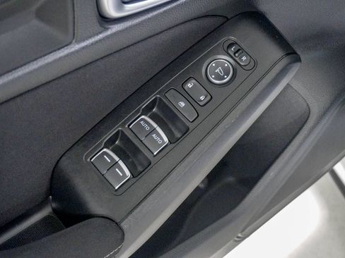 Used 2023 Honda Civic LX image 18
