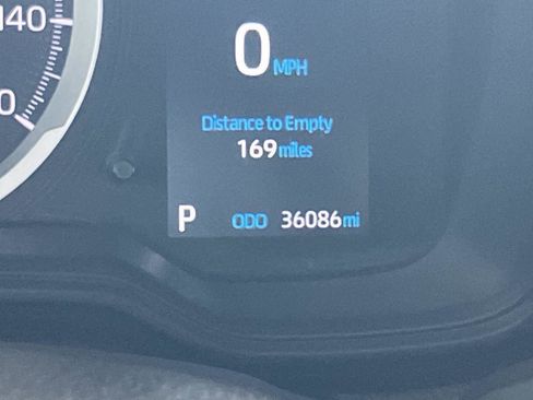 Used 2022 Toyota Corolla Cross LE FWD image 19