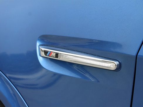 Used 2010 BMW X5 M image 10