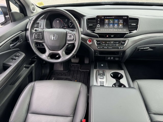 Certified 2025 Honda Ridgeline RTL image 12
