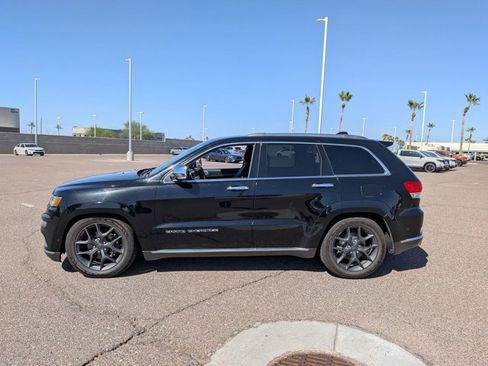 Used 2018 Jeep Grand Cherokee Summit AWD/4WD image 8