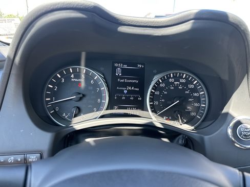 Used 2023 INFINITI Q50 Sensory RWD image 16