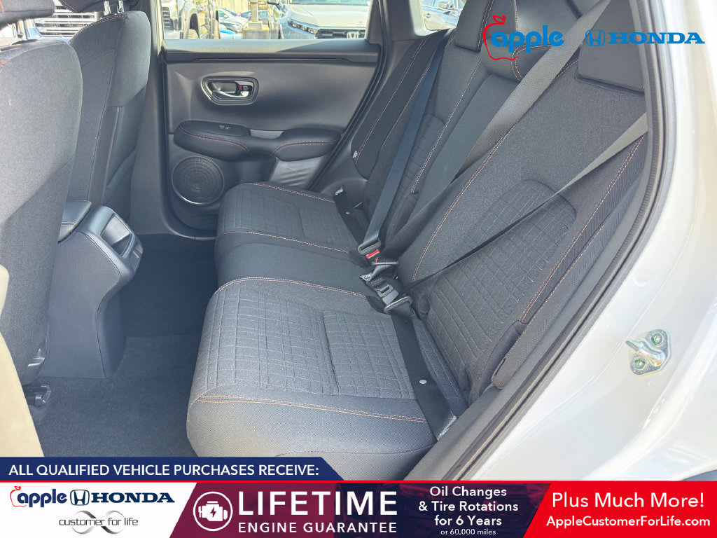 Used 2025 Honda HR-V Sport image 18