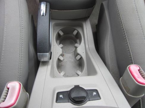 Used 2009 Saturn Vue XR w/ Convenience Package image 31