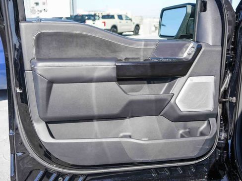 Used 2025 Ford F150 Lightning Platinum AWD/4WD image 21