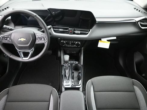 New 2026 Chevrolet TrailBlazer LT w/ Convenience Package AWD/4WD image 12
