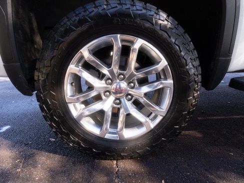 Used 2022 GMC Sierra 1500 SLT w/ SLT Premium Package image 37