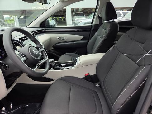 Used 2024 Hyundai Tucson SE FWD image 16