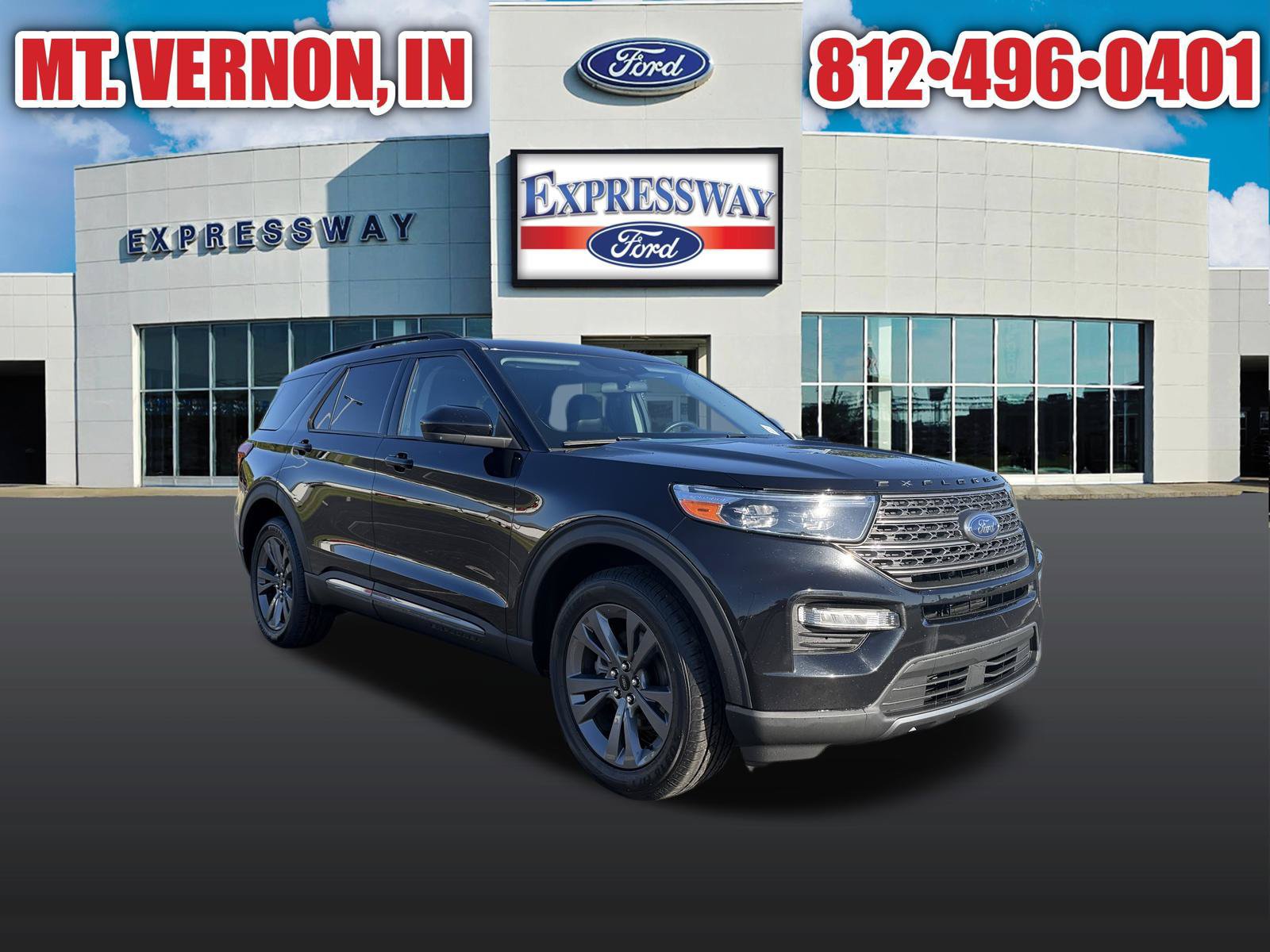 Used 2024 Ford Explorer XLT w/ Equipment Group 202A AWD/4WD image 4