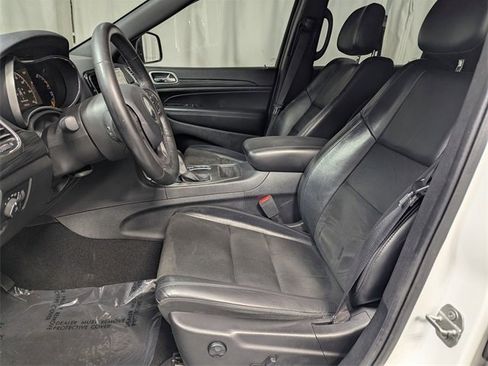 Used 2019 Jeep Grand Cherokee Altitude image 10