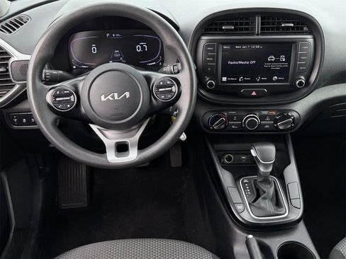 Used 2023 Kia Soul LX w/ Option Group 015 image 11