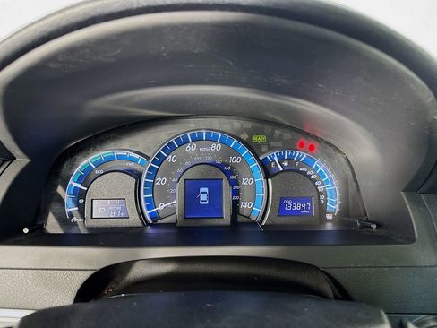 Used 2012 Toyota Camry XLE w/ Leather Pkg image 17