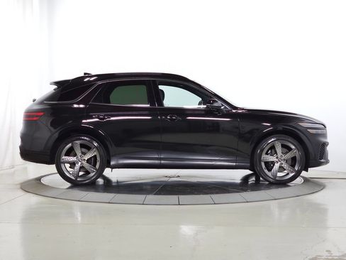 Used 2024 Genesis GV70 2.5T w/ Sport Prestige Package AWD/4WD image 12