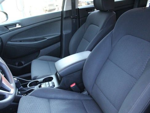 Used 2019 Hyundai Tucson Value AWD/4WD image 11