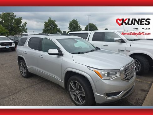 Used 2019 GMC Acadia Denali w/ Technology Package AWD/4WD image 1