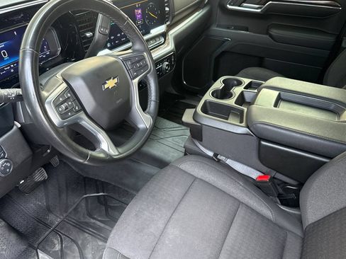 Used 2024 Chevrolet Silverado 1500 LT w/ Protection Package AWD/4WD image 9