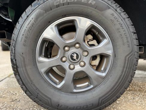 Used 2022 Ford Bronco Big Bend AWD/4WD image 9