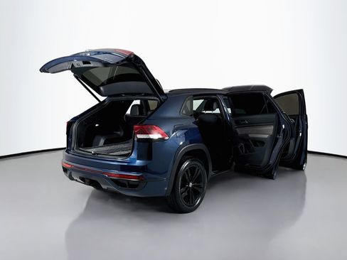 Used 2023 Volkswagen Atlas Cross Sport SEL R-Line AWD/4WD image 23