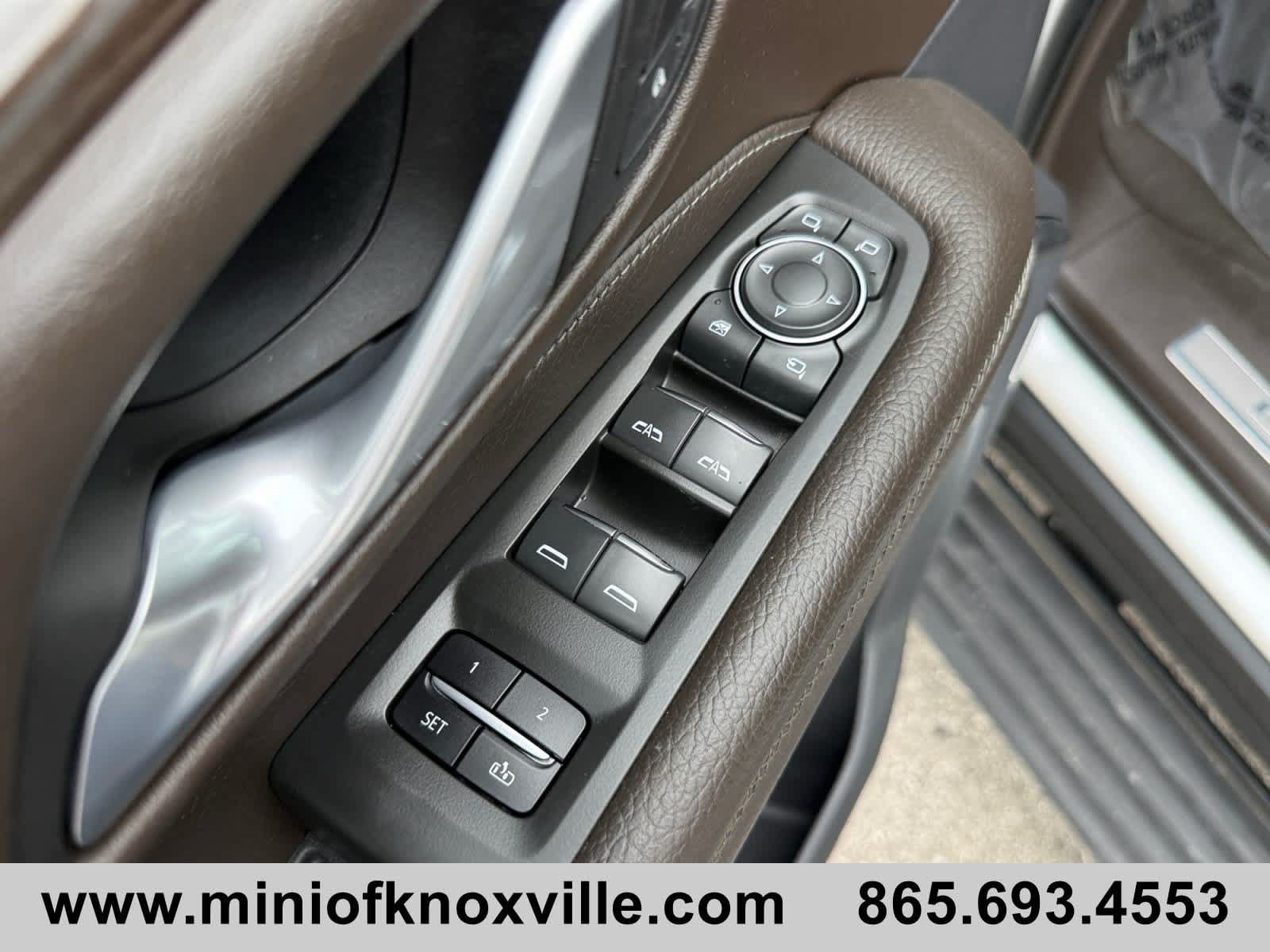 Used 2022 GMC Yukon Denali w/ Max Trailering Package AWD/4WD image 18