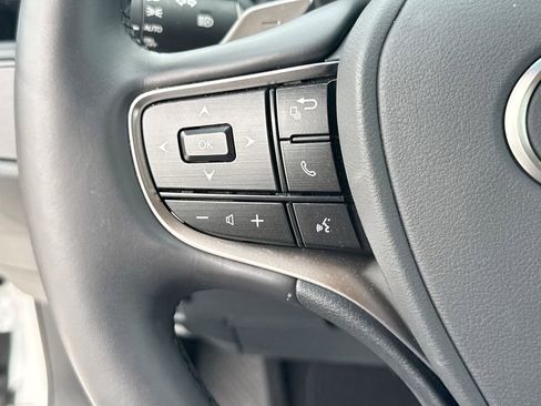 Used 2025 Lexus ES 350 w/ Premium Package FWD image 26