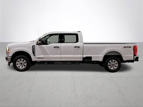 Certified 2024 Ford F350 XLT image 14
