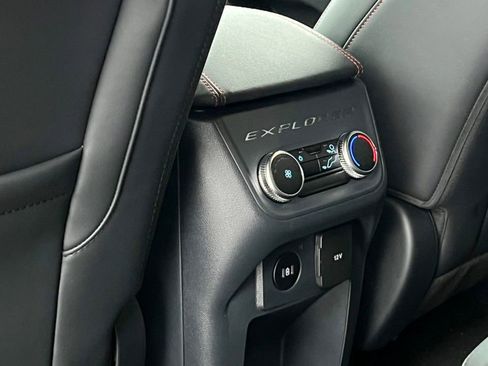 New 2026 Ford Explorer ST-Line w/ ST-Line Street Pack AWD/4WD image 31