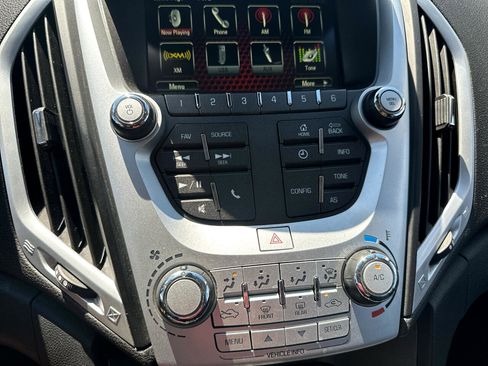 Used 2017 GMC Terrain SLE image 27