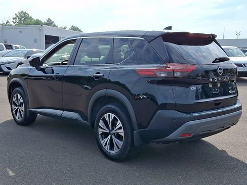 Used 2023 Nissan Rogue SV AWD/4WD image 4