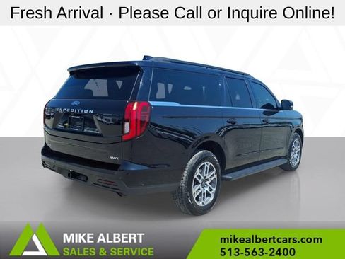 Used 2025 Ford Expedition Max Active AWD/4WD image 7