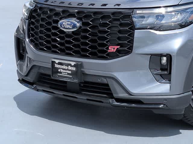 Used 2025 Ford Explorer ST w/ Sun And Sound Package AWD/4WD image 11