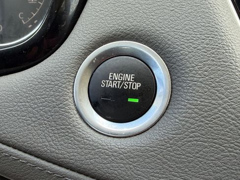 Used 2022 Cadillac XT5 Premium Luxury image 27