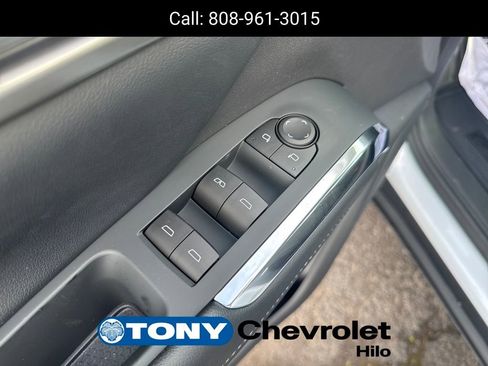 New 2026 Chevrolet Traverse LT image 10