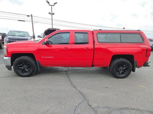 Used 2017 Chevrolet Silverado 1500 LT w/ All Star Edition AWD/4WD image 3